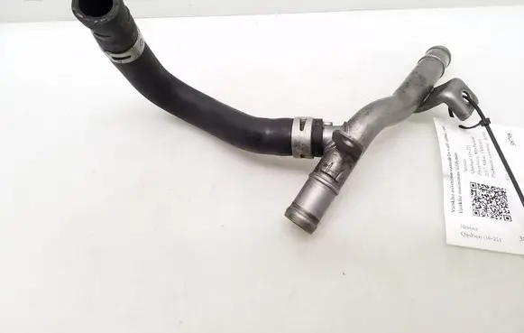 Nissan Qashqai Engine coolant pipe/hose