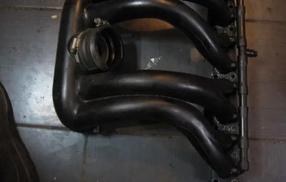 Mercedes-Benz C W202 Intake manifold 6041400401 22D70KW