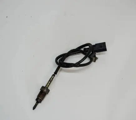Audi A4 S4 B8 8K Oil temperature sensor 03L906088BE
