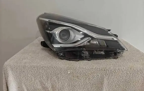 Headlight/headlamp
