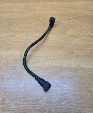 Volvo XC60 Fuel line pipe