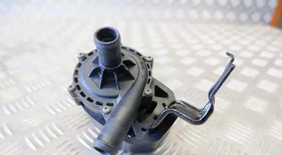 Tesla Model S Electric auxiliary coolant/water pump 600737300E