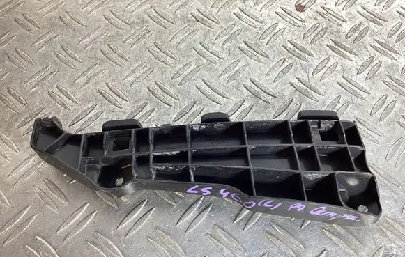 Lexus LS 460 - 600H Front bumper mounting bracket 5213450070