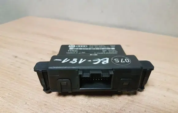Volkswagen PASSAT B6 Other control units/modules 3C0907530C