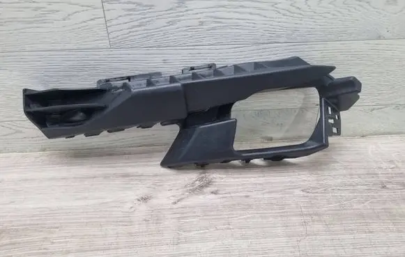 Audi A3 8Y Front bumper mounting bracket 8Y0807319B