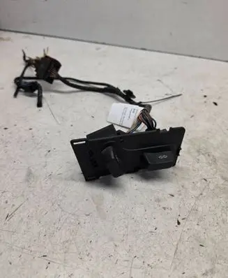 Peugeot 607 Seat control switch 