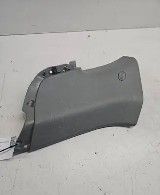 Hyundai Santa Fe (D)pillar trim (top) 858652B010