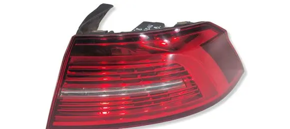 Volkswagen PASSAT B8 Rear/tail lights 3G5945208C