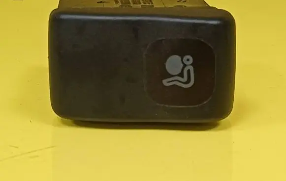 Volkswagen Polo III 6N 6N2 6NF Passenger airbag on/off switch 1L0919235