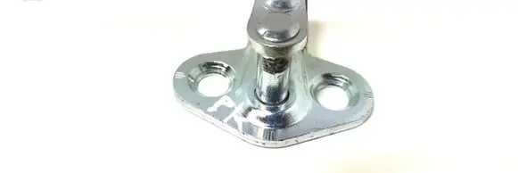 Opel Insignia A Front door lock loop/hook striker 