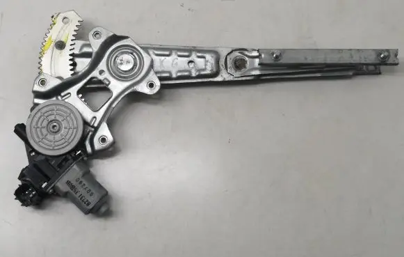 Nissan Navara D23 Rear door window regulator with motor 827313SB0B 907260