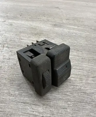 Volkswagen PASSAT B3 Light switch 357941531
