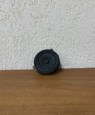 BMW 1 F40 Subwoofer speaker 6513871568503 10597510