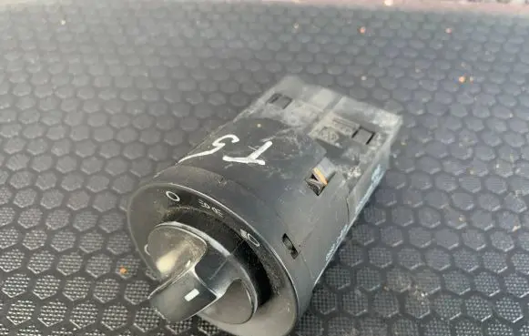Volkswagen Transporter - Caravelle T5 Light switch 6Q0941531B Q1BT0993
