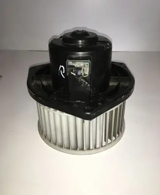 Mitsubishi Pajero Sport I Heater fan/blower 2B960 K4Z28 5675030352