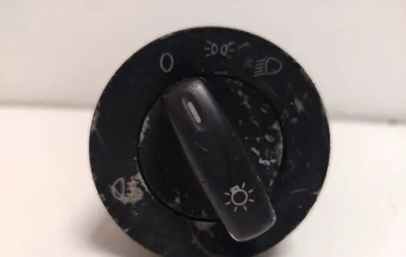 Volkswagen PASSAT B6 Light switch 1K0941431B