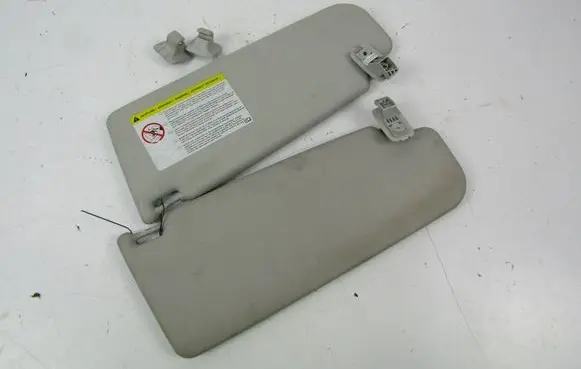 Volkswagen PASSAT B5.5 Sun visor 