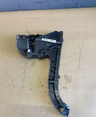 Volvo XC70 Rear bumper mounting bracket 31265324