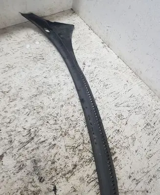 Seat Altea XL Wiper trim 5P0853185