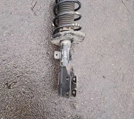 Peugeot 3008 II Front shock absorber with coil spring
