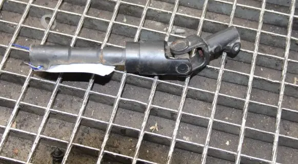 Lexus IS III XE30 Steering column universal joint