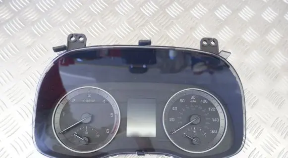 Hyundai Tucson TL Speedometer (instrument cluster) 94001D7970