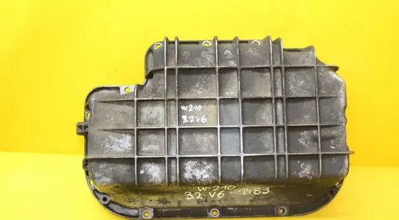 Mercedes-Benz E W210 Oil sump A1120140303
