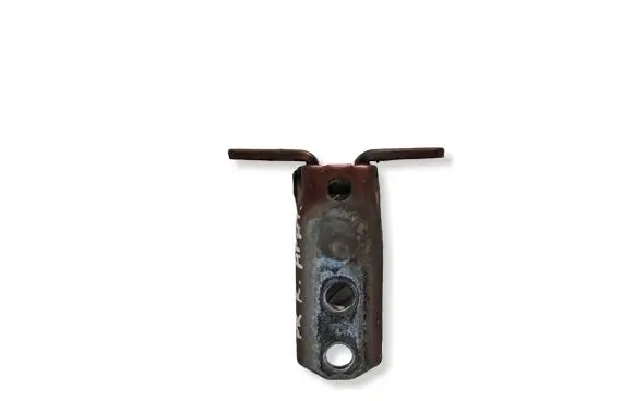 Mitsubishi Outlander Front door lower hinge 