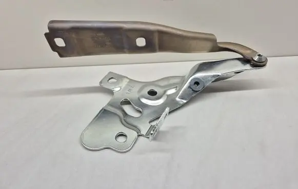 Audi e-tron Engine bonnet/hood hinges 4KE823301