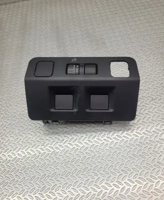 Subaru XV I Headlight level height control switch
