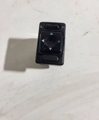 Subaru Forester SF Wing mirror switch