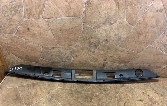 Mercedes-Benz C W204 Tailgate trim A2047400993