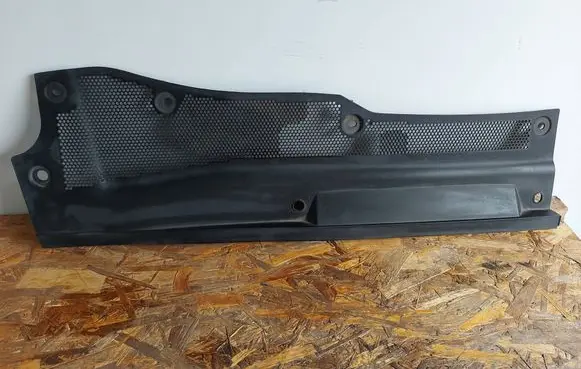 Jaguar E-Pace Wiper trim L9C302223A