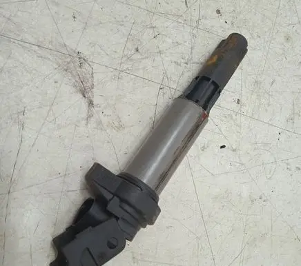 BMW X1 E84 High voltage ignition coil 0221504100