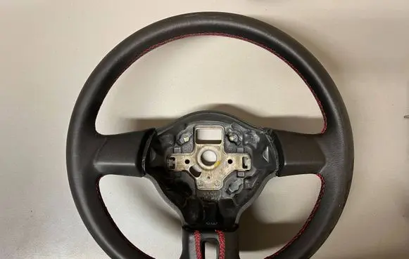 Volkswagen Caddy Steering wheel 5K0419091H