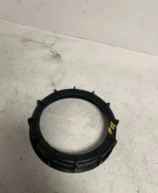 Volvo V50 In tank fuel pump screw locking ring/nut 2S619C385AA