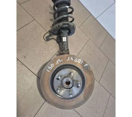 Hyundai i30 fastback Front wheel hub spindle knuckle 54661G4GA0