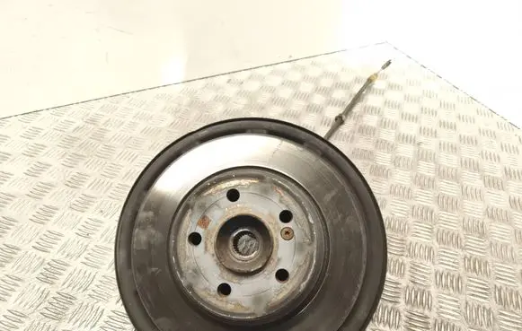 Mercedes-Benz E W212 Rear wheel hub 