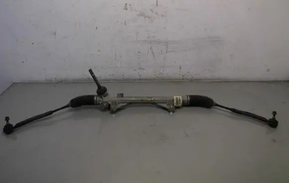Nissan Juke I F15 Steering rack