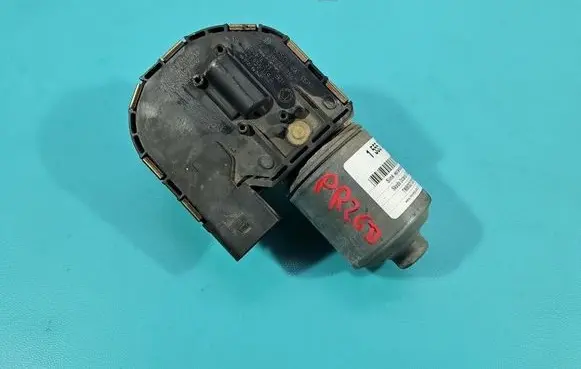 Skoda Octavia Mk2 (1Z) Wiper motor 0390241754 IMPRK1555053