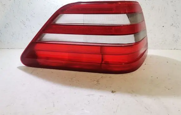 Mercedes-Benz S W140 Rear/tail lights 14087400