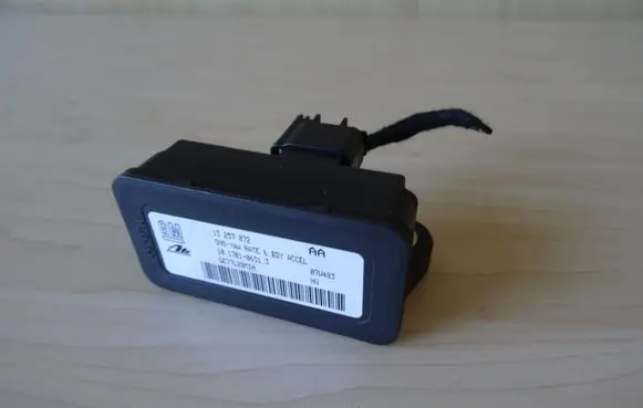 Opel Astra H ESP acceleration yaw rate sensor 13257072