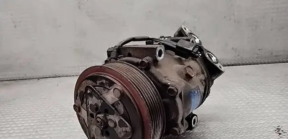 Volvo C30 Air conditioning (A/C) compressor (pump) 3M5H19D629TA