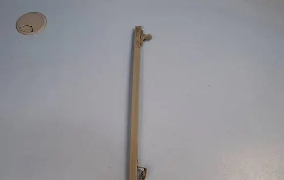 Toyota Sienna XL30 III Door glass rail 6740808020