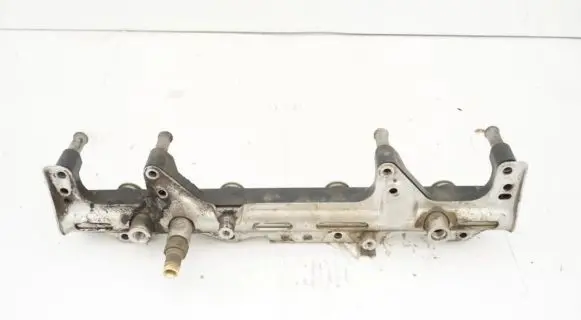 Volkswagen Golf Plus Fuel main line pipe 06D133340