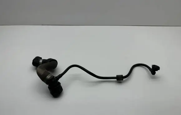 Mercedes-Benz GLC X253 C253 Engine coolant pipe/hose A2535012500