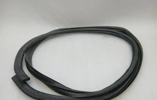 Ferrari California F149 Trunk rubber seal (body) 69773500