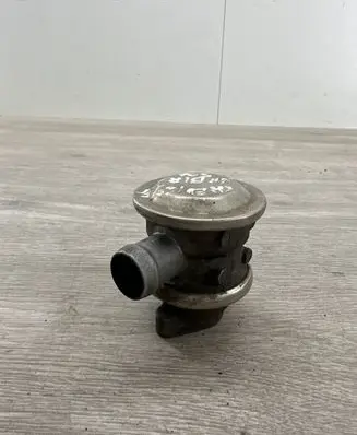 Porsche Cayenne (9PA) EGR valve 94811320301