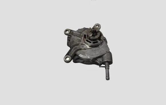 Toyota Auris 150 Vacuum pump