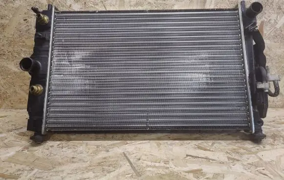Jaguar XK8 - XKR Radiator set 889396 66701